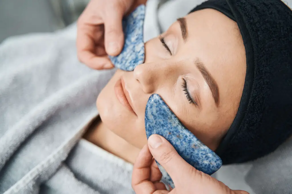 when to use gua sha in skin care routine guide